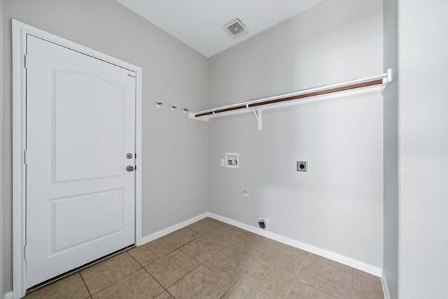 7404 Journeyville DR, Austin, TX 78735