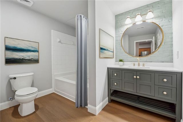 2700 PINE TREE Road NE 1115, Atlanta, GA 30324