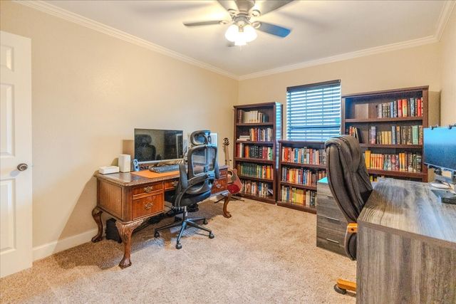 504 Bluebird Lane, Red Oak, TX 75154