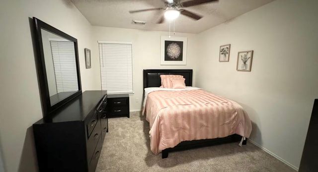 3927 Braden Drive N, Houston, TX 77047