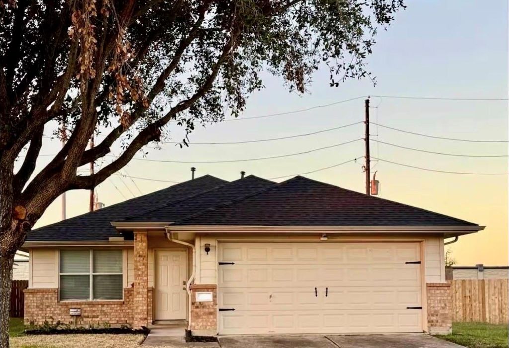 3927 Braden Drive N, Houston, TX 77047