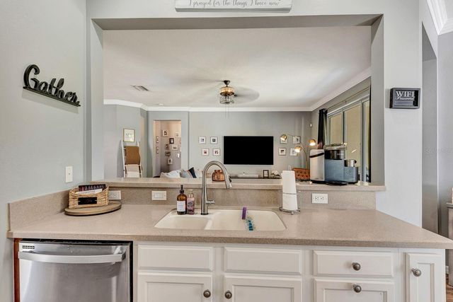 6838 44TH TERRACE E, Bradenton, FL 34203