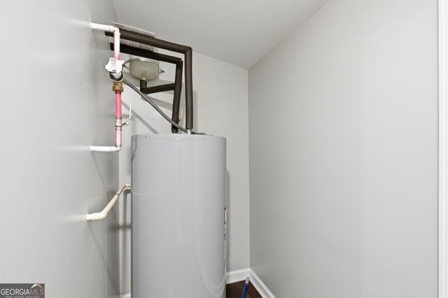 1499 E Tugalo Street, Toccoa, GA 30577