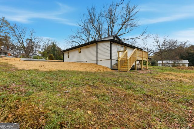 1499 E Tugalo Street, Toccoa, GA 30577