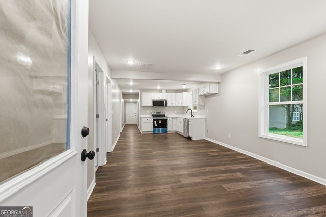 1499 E Tugalo Street, Toccoa, GA 30577