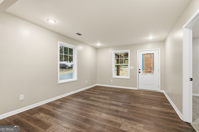 1499 E Tugalo Street, Toccoa, GA 30577