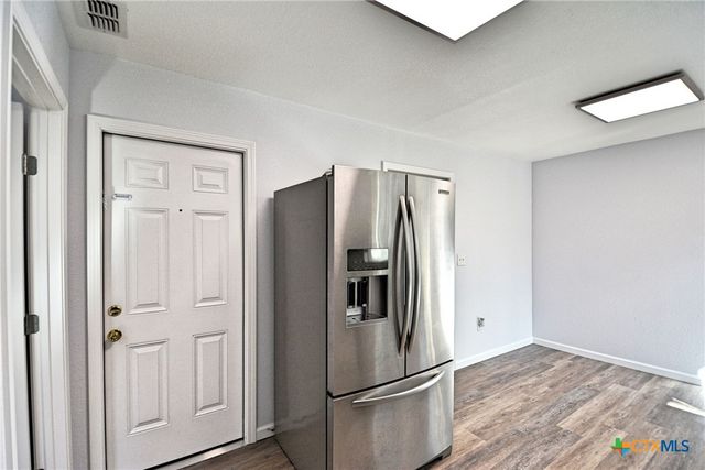 571 W Merriweather Street, New Braunfels, TX 78130