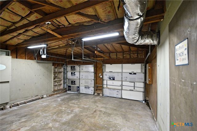 571 W Merriweather Street, New Braunfels, TX 78130