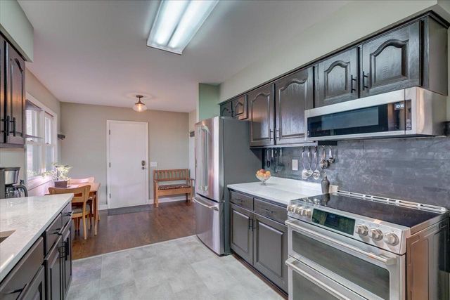 2315 Spring Rose Road, Verona, WI 53593