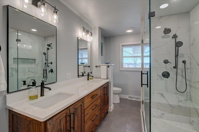 2315 Spring Rose Road, Verona, WI 53593