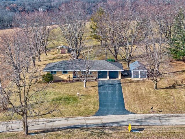 2315 Spring Rose Road, Verona, WI 53593