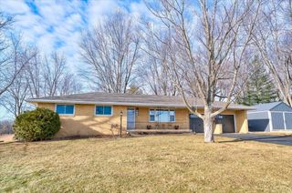 2315 Spring Rose Road, Verona, WI 53593