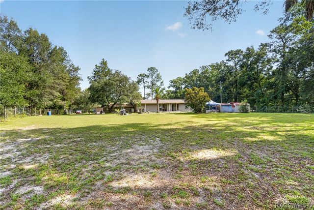 18240 SW 31st Street, Dunnellon, FL 34432