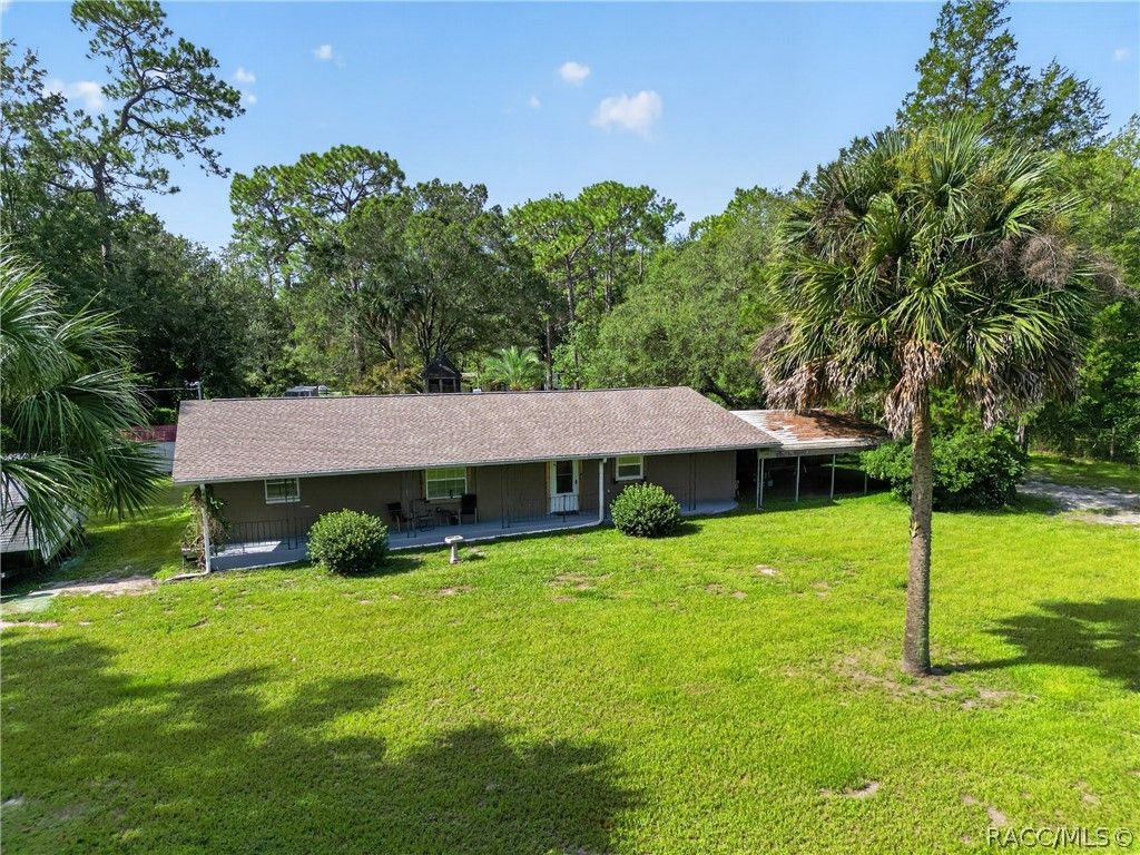 18240 SW 31st Street, Dunnellon, FL 34432