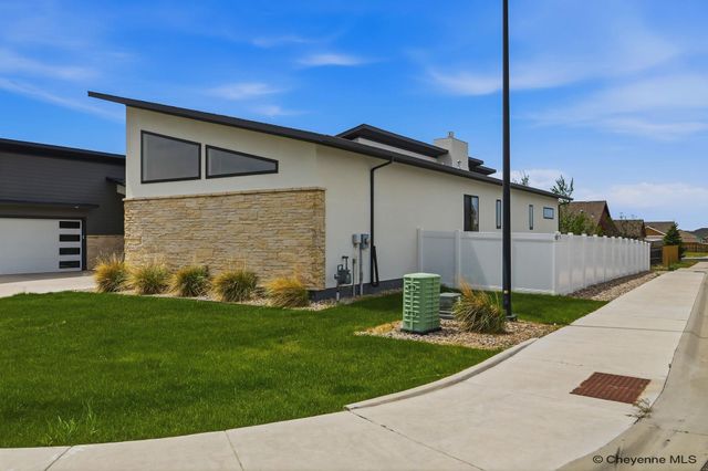 3660 RED FEATHER TR, Cheyenne, WY 82001
