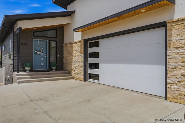 3660 RED FEATHER TR, Cheyenne, WY 82001