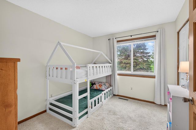 9349 Indian Boulevard S, Cottage Grove, MN 55016
