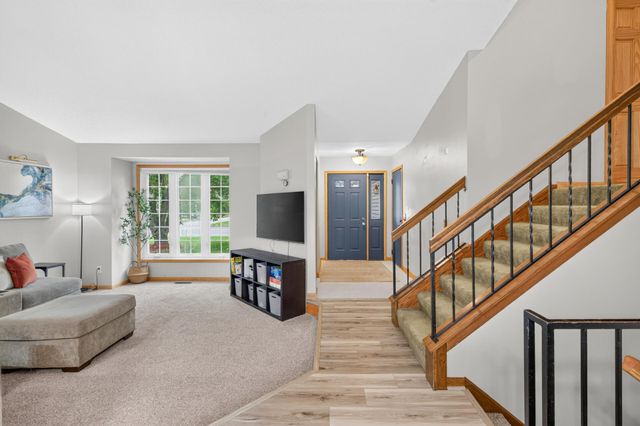 9349 Indian Boulevard S, Cottage Grove, MN 55016