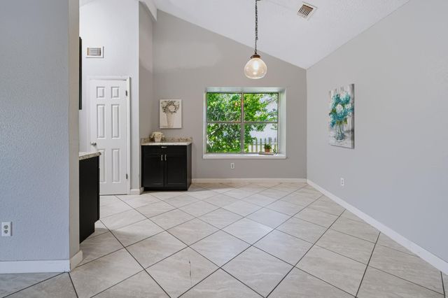 2508 Knoxville Drive, League City, TX 77573