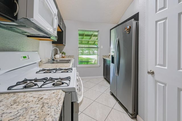 2508 Knoxville Drive, League City, TX 77573