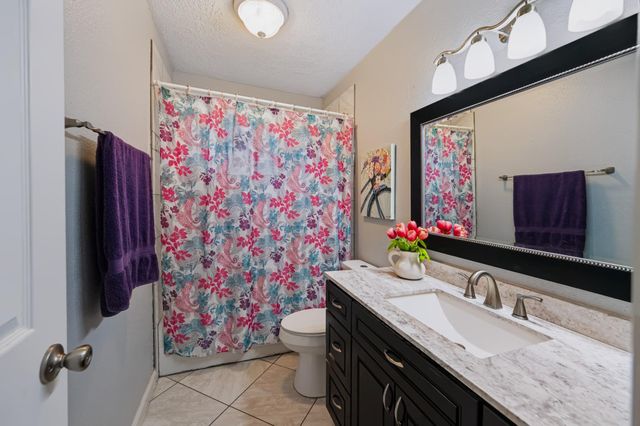 2508 Knoxville Drive, League City, TX 77573