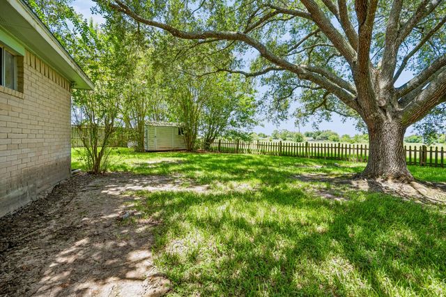 2508 Knoxville Drive, League City, TX 77573