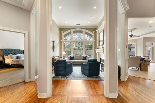 22 Day Lily Place, The Woodlands, TX 77381