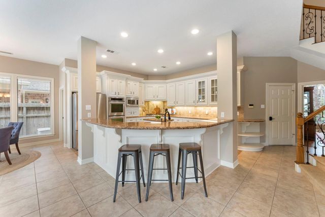 22 Day Lily Place, The Woodlands, TX 77381