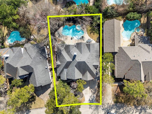 22 Day Lily Place, The Woodlands, TX 77381