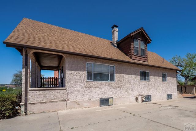 1030 S Santa Fe Ave, Pueblo, CO 81006
