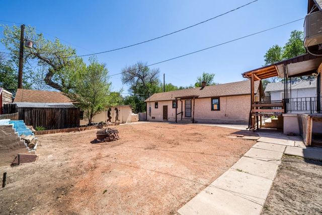 1030 S Santa Fe Ave, Pueblo, CO 81006