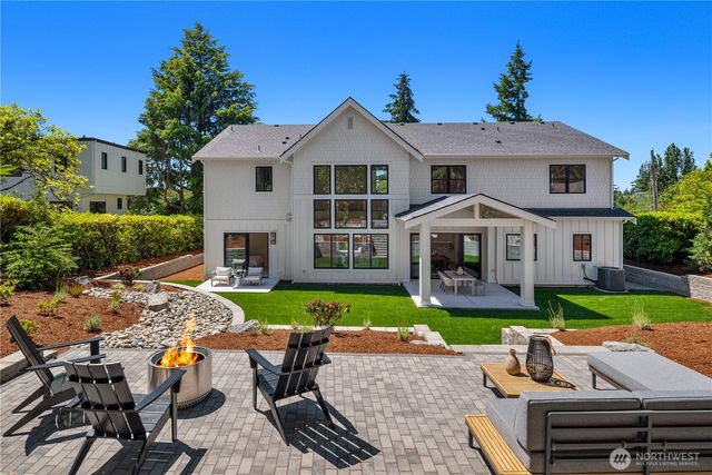 4024 85th Avenue SE, Mercer Island, WA 98040