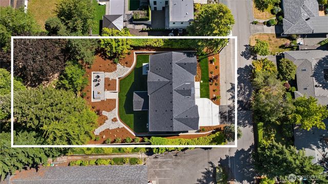 4024 85th Avenue SE, Mercer Island, WA 98040