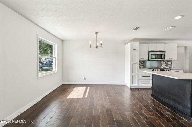 465 FOX Lane, Orange Park, FL 32073