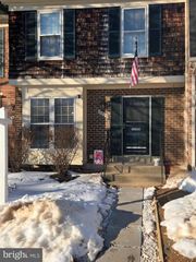 9923 MAPLE LEAF DR, Gaithersburg, MD 20886