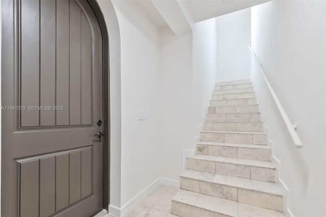 349 Madeira Ave 349, Coral Gables, FL 33134