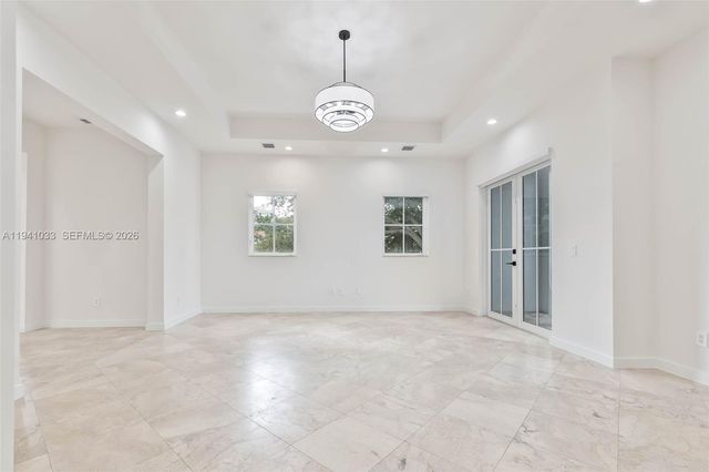349 Madeira Ave 349, Coral Gables, FL 33134