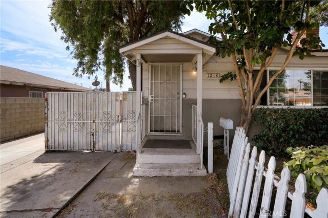 1218 W D Street, Wilmington, CA 90744