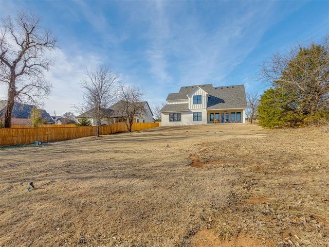 3442 Red Ridge Drive, Blanchard, OK 73010