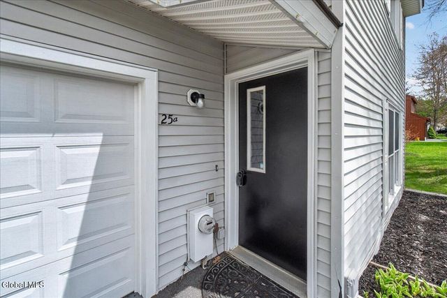 25A Woodcliffe Drive, Clifton Park, NY 12065