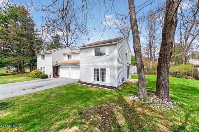 25A Woodcliffe Drive, Clifton Park, NY 12065
