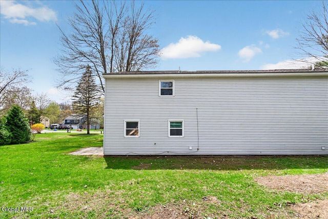 25A Woodcliffe Drive, Clifton Park, NY 12065