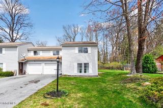 25A Woodcliffe Drive, Clifton Park, NY 12065