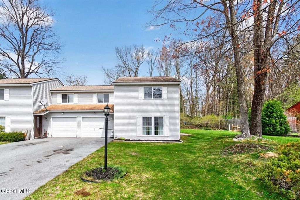 25A Woodcliffe Drive, Clifton Park, NY 12065