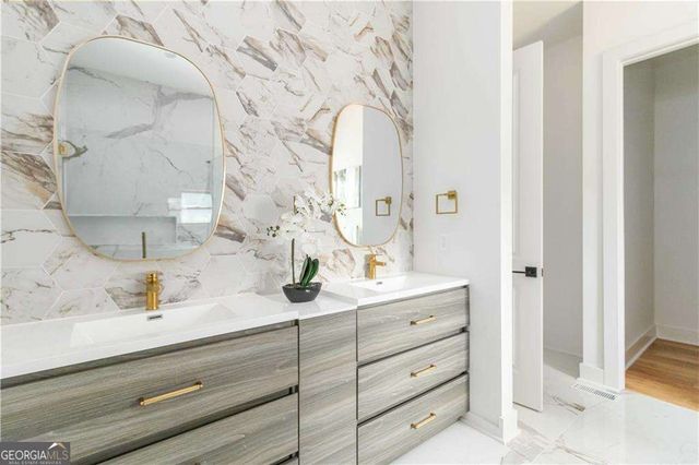 1554 Columbia Circle, Decatur, GA 30032