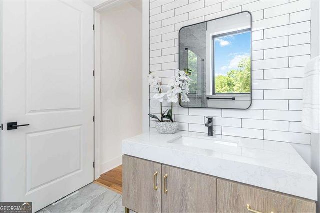 1554 Columbia Circle, Decatur, GA 30032