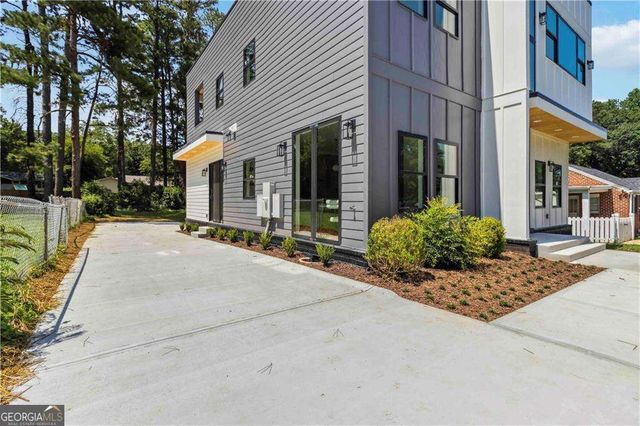 1554 Columbia Circle, Decatur, GA 30032