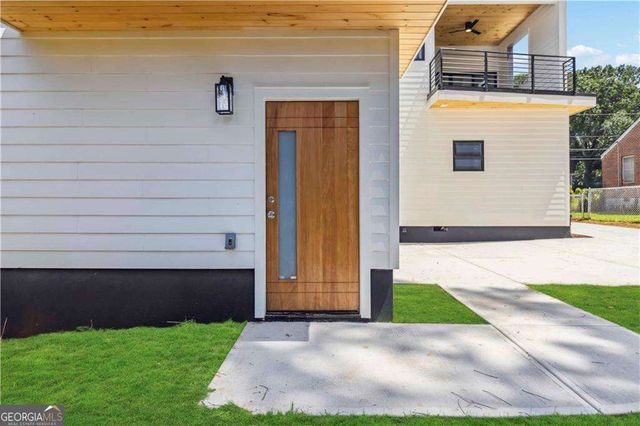 1554 Columbia Circle, Decatur, GA 30032