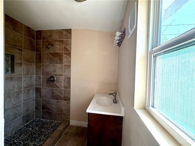 3208 Neptune Street, Edinburg, TX 78542