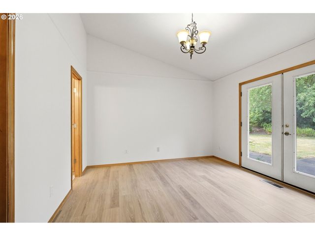 455 Nw MEADOWLARK Ct, Mc Minnville, OR 97128